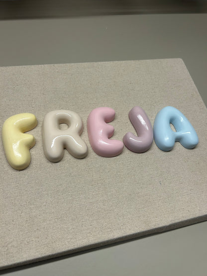 Bubble letters (12 cm)
